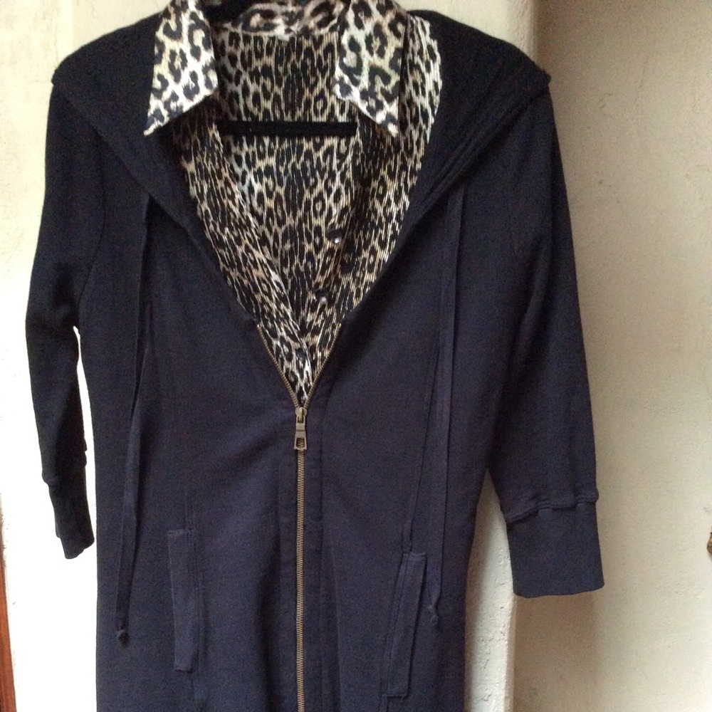 XCVI  BLACK COTTON SMALL JACKET UNWORN